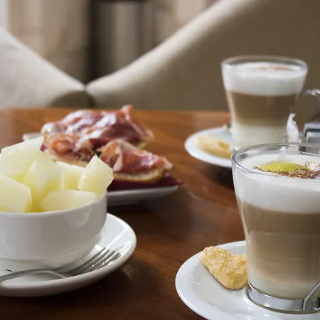 מלון Principe Paz 3*